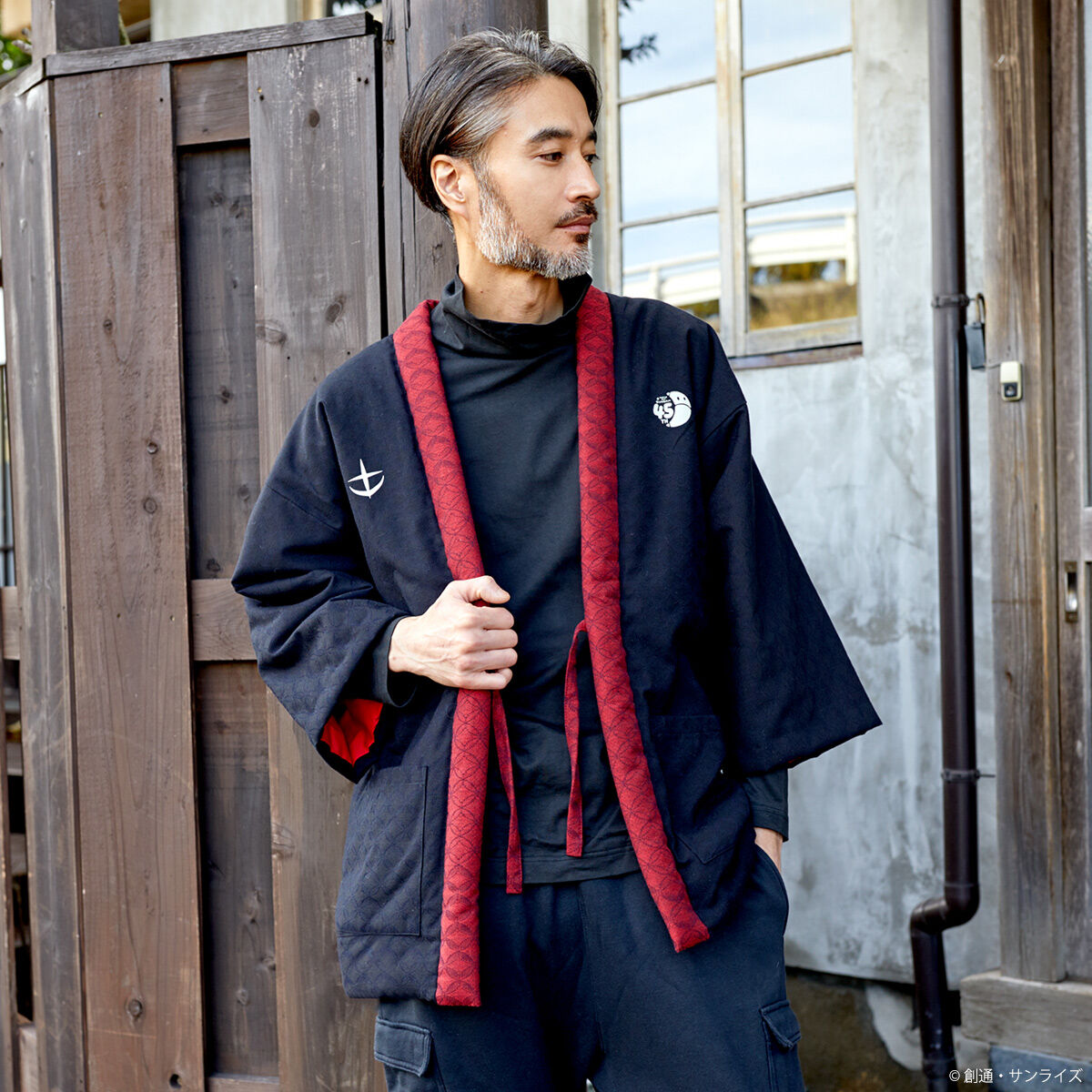 新品STRICT-G JAPAN 宮田織物 ガンダム45周年 半纏ロング お正月