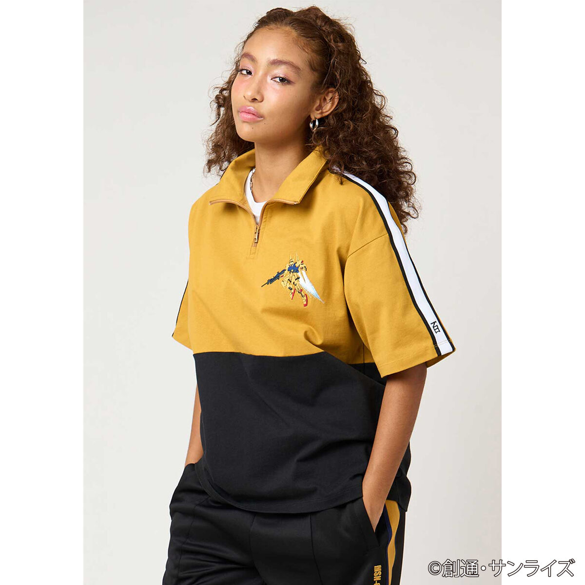 ユニセックス｜百式｜ハーフジップビッグシルエットTシャツ