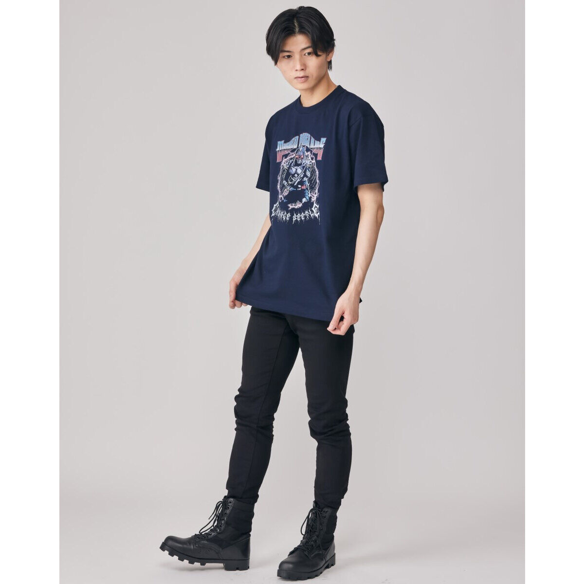 仮面ライダー 剣 ブレイド Tシャツ XL 新品未開封品　20周年 東映ヒーローTシャツ 仮面ライダー剣（ブレイド） アメコミ風