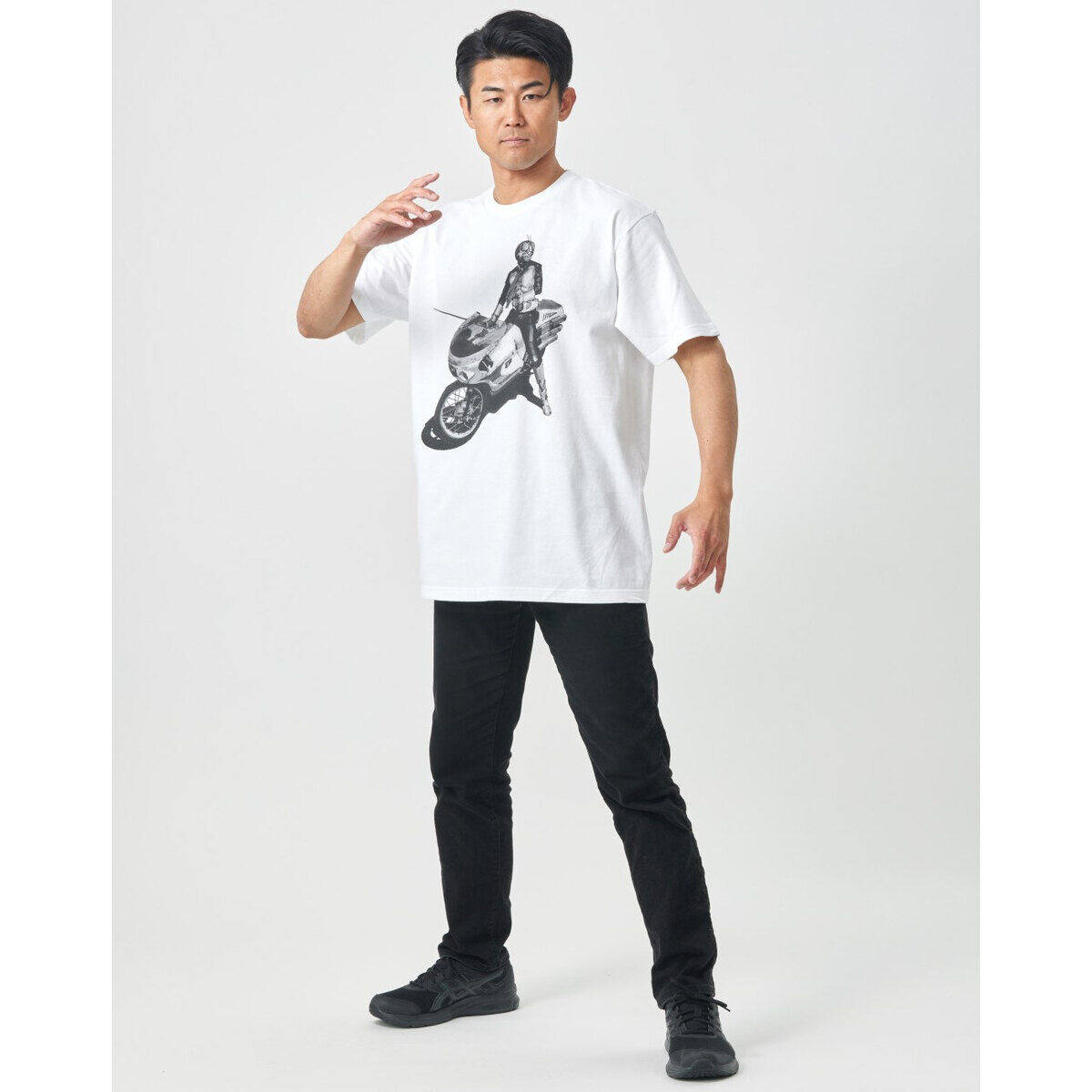 菅原芳人計画 仮面ライダー旧1号Tシャツ＜来るべき世界＞ | 仮面