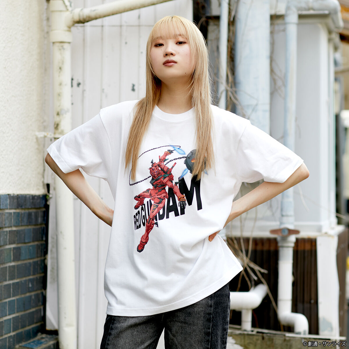STRICT-G『機動戦士Gundam GQuuuuuuX』Tシャツ RED GUNDAM
