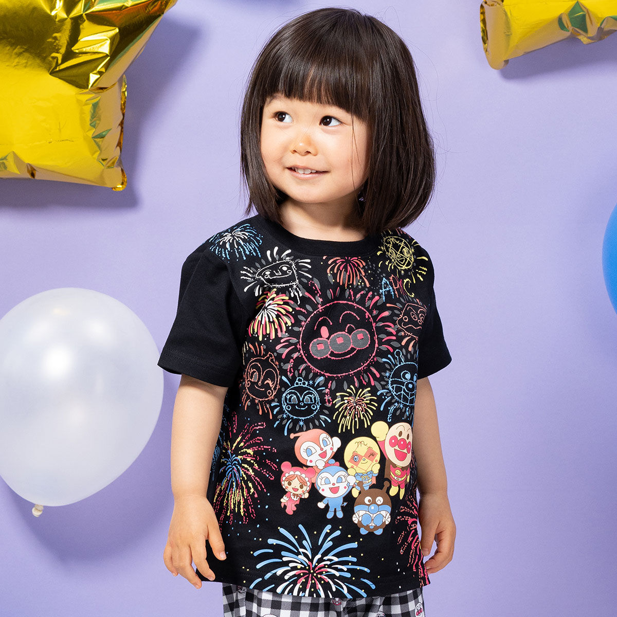 光る花火柄半袖Tシャツ | それいけ！アンパンマン ファッション