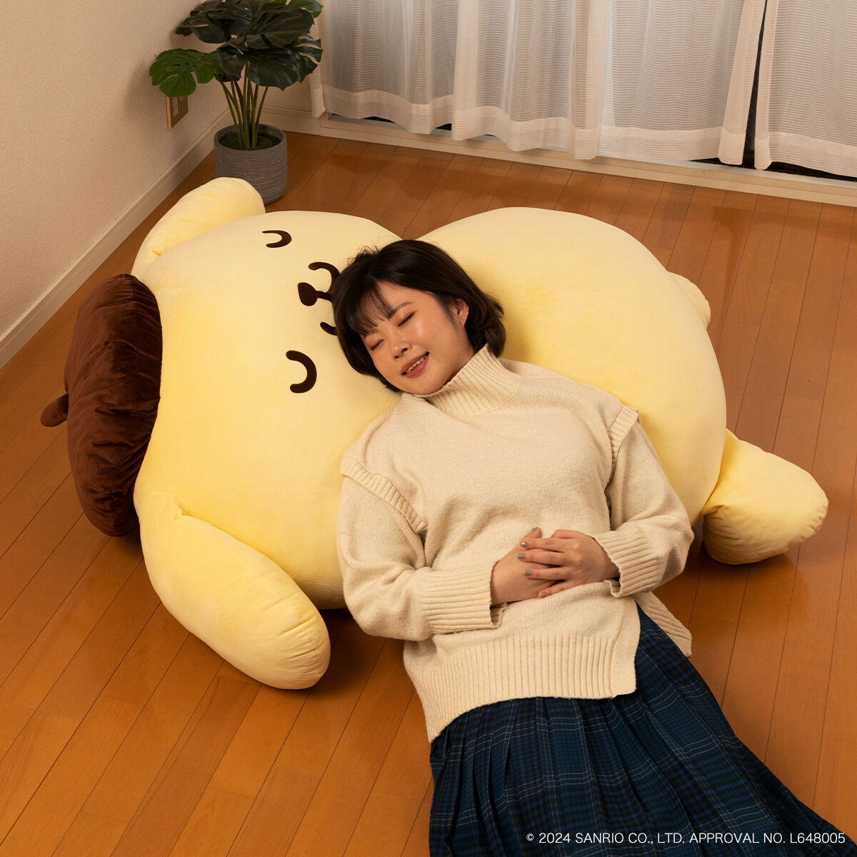 すべて受け入れるポムポムプリン　ぬいぐるみ　サンリオ すべてを受け入れるポムポムプリン」超巨大クッションが登場