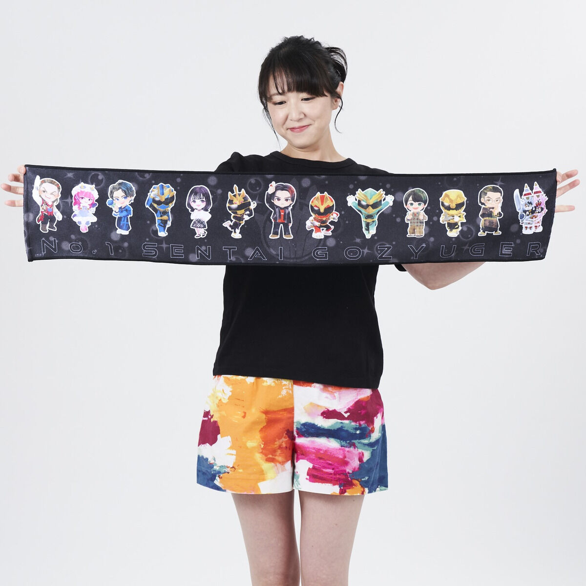 ナンバーワン戦隊ゴジュウジャー デフォルメ マフラータオル（ブラック