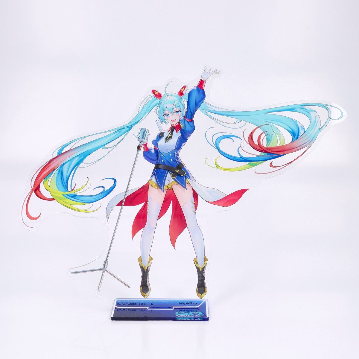 ガンダム45周年×初音ミク アクスタ+キービジュアル+缶バッジ 3点