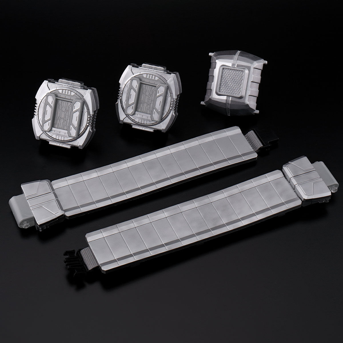 一番の 抽選販売】DXデザイアドライバー ハイスペックベルト帯＆レイズ 特撮
