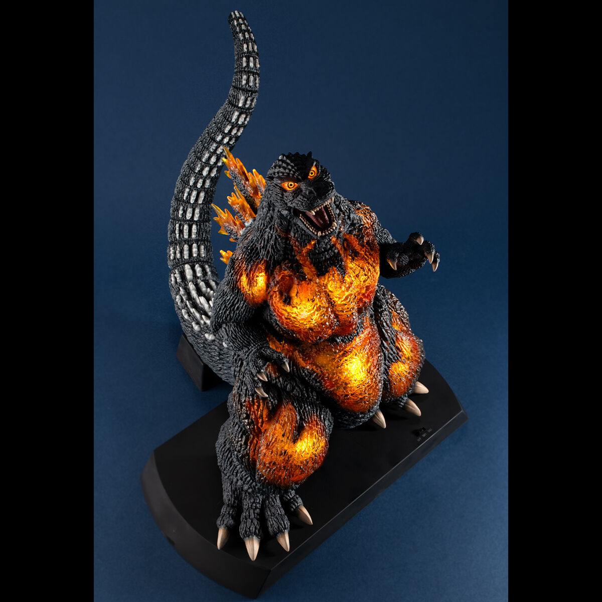 ゴジラ　フィギュア　GODZILLA Amazon.co.jp: TAMASHII NATIONS S.H.モンスターアーツ ゴジラVS