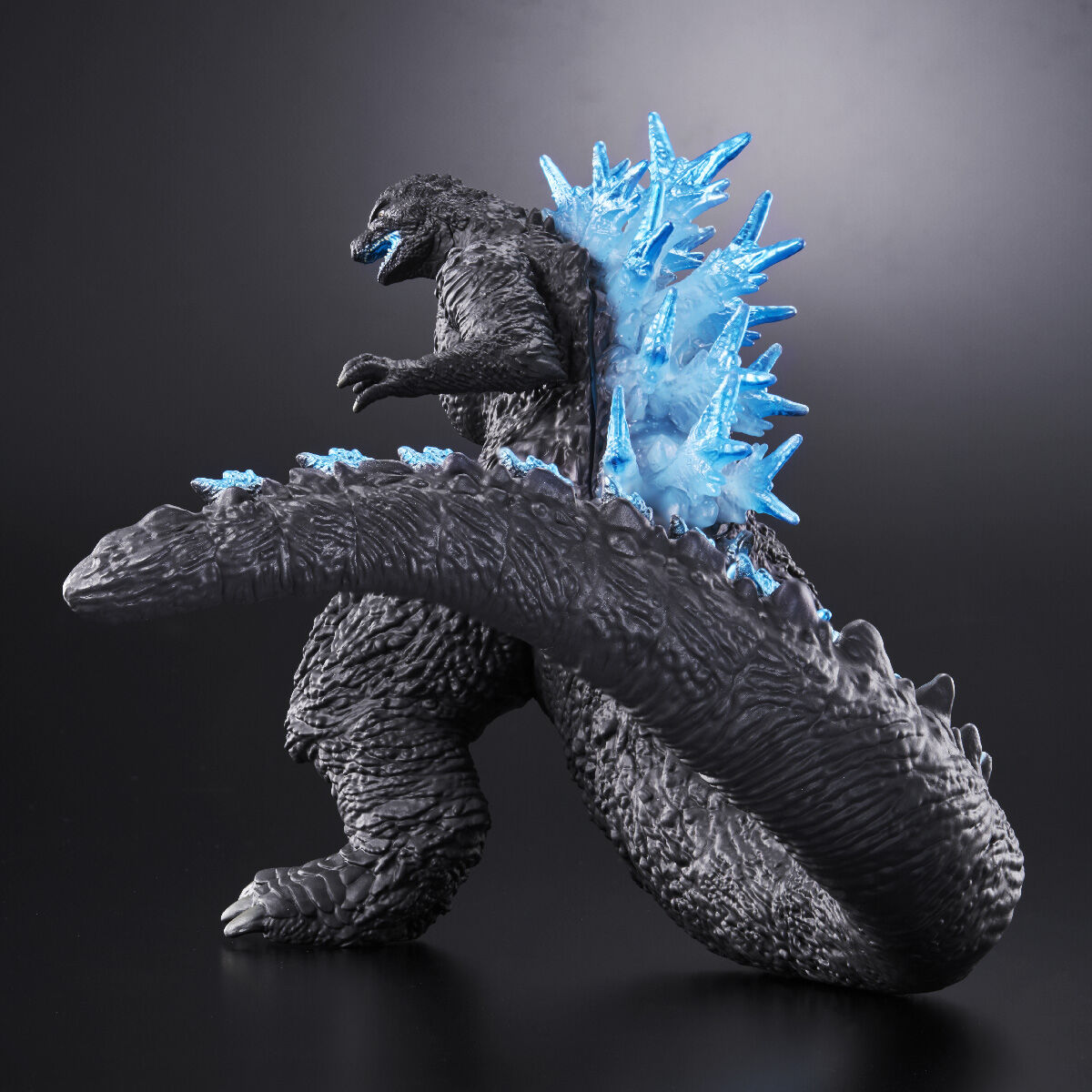 US限定 ゴジラ2023 ムービーモンスターシリーズ シルバーver ソフビ ムービーモンスターシリーズ ゴジラ(2023) | Toys”R”Us – Japan