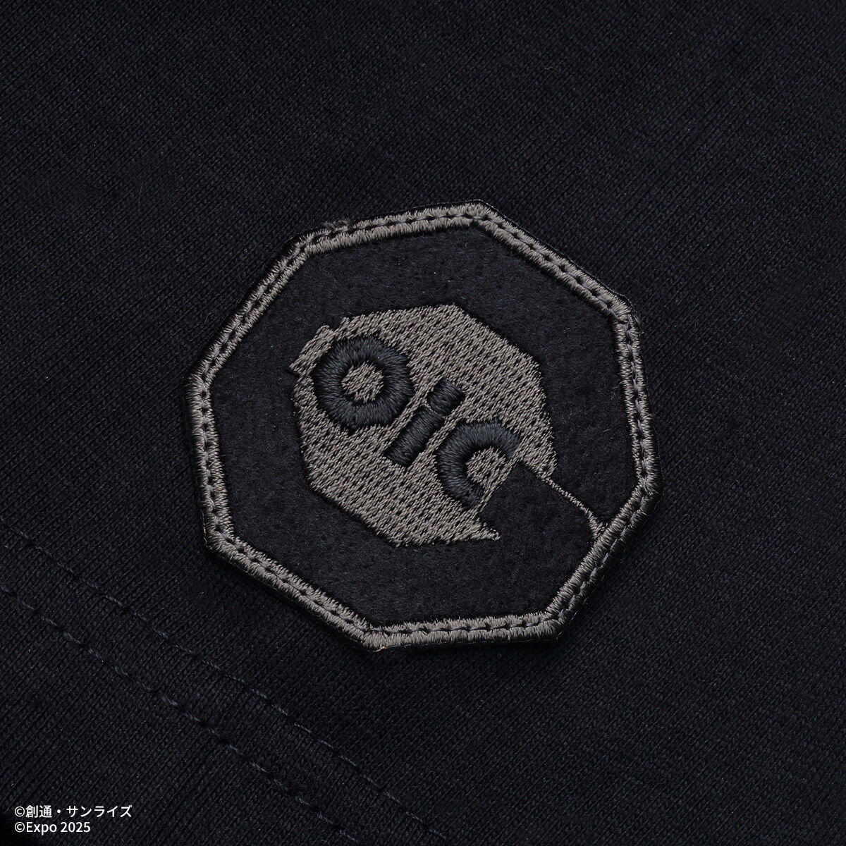 に*こ様 東京 視庁シャツワッペン ゴム製 STRICT-G.ARMS『GUNDAM NEXT FUTURE PAVILION』ワッペン付Tシャツ