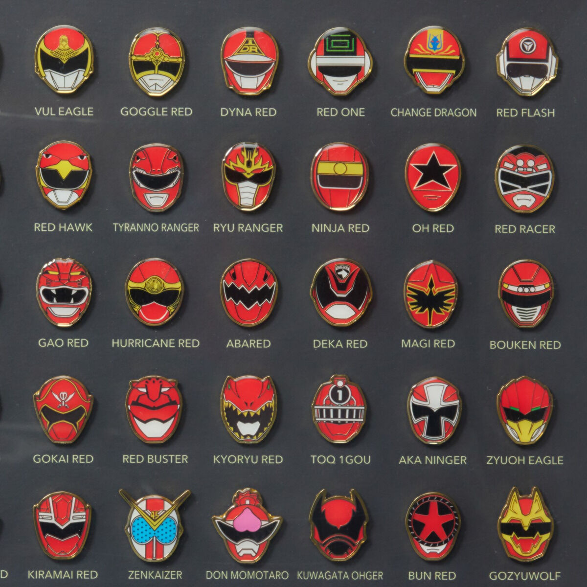 スーパー戦隊シリーズ50周年記念 歴代レッド 額装ピンズセット