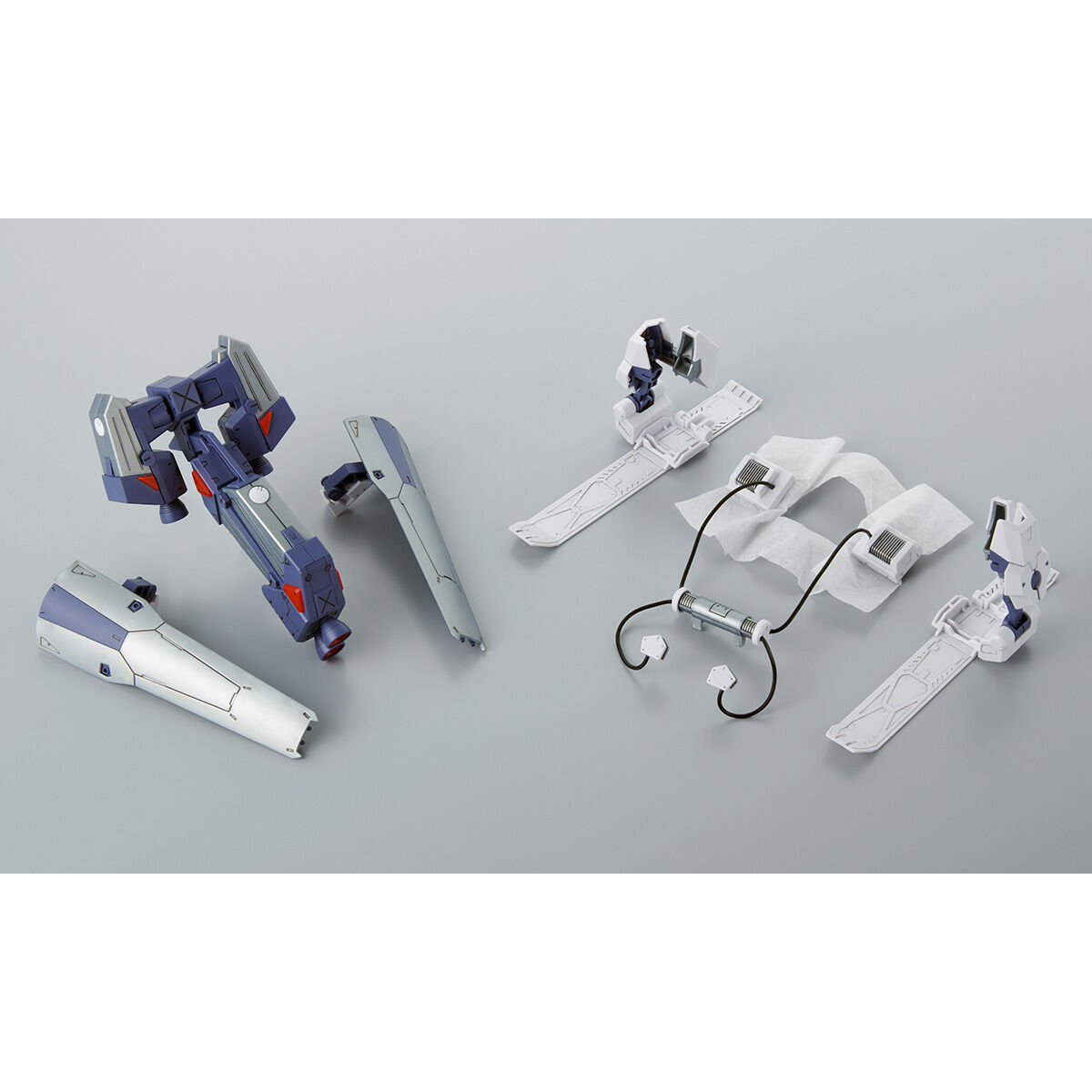 【未組立品　3点】MG　1/100スケール　ガンダムＦ９０用 ミッションパック MG 1/100 ガンダムF90用 ミッションパック Cタイプ&T