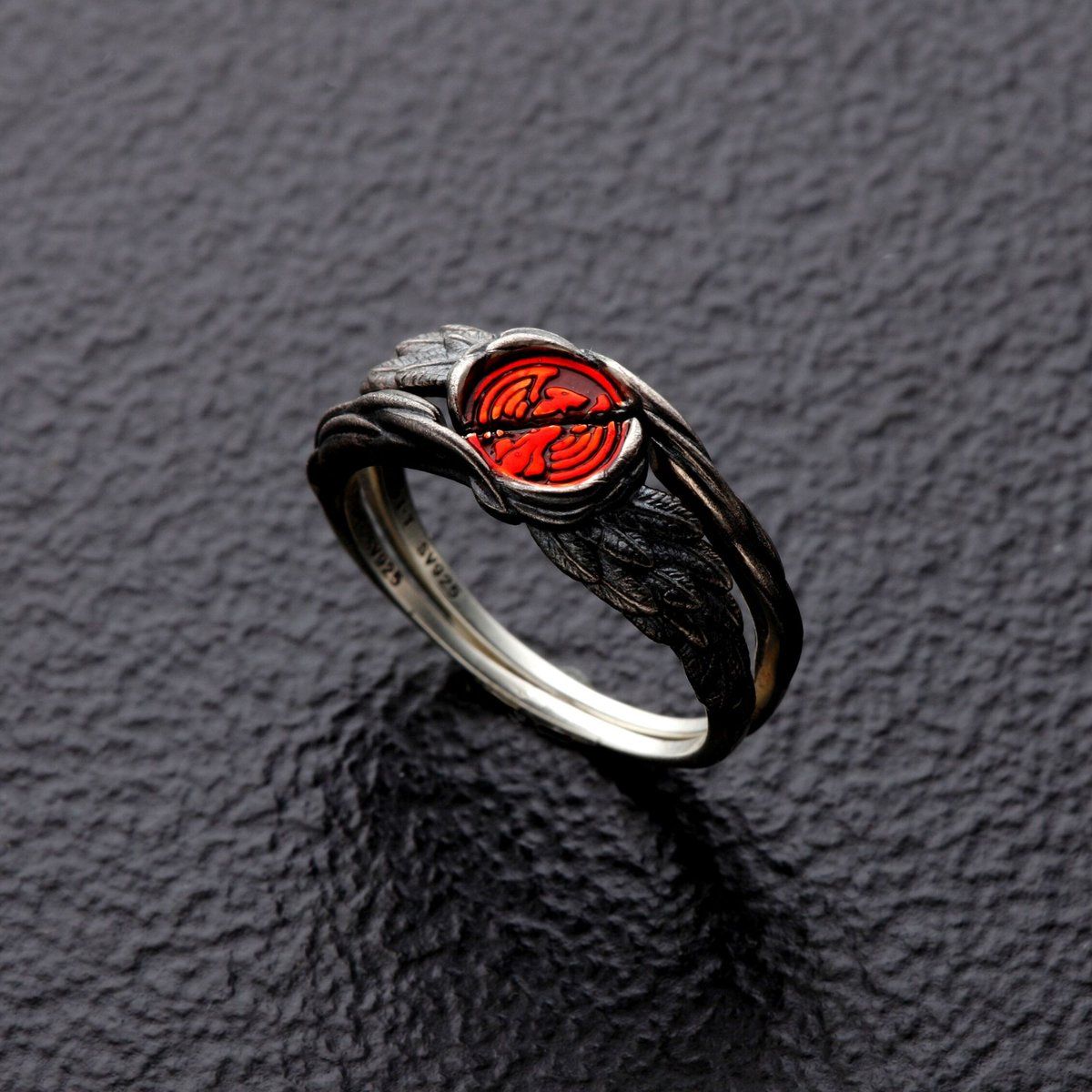 仮面ライダーオーズ 割れたタカメダル SILVER925リング | 仮面ライダー