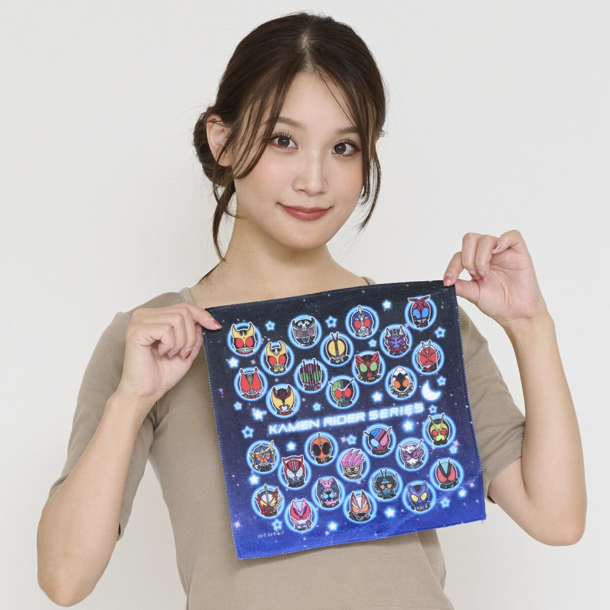 仮面ライダー　タオル　新品未使用　25cm 仮面ライダー タオル 新品未使用 25cm 仮面ライダー タオル 未