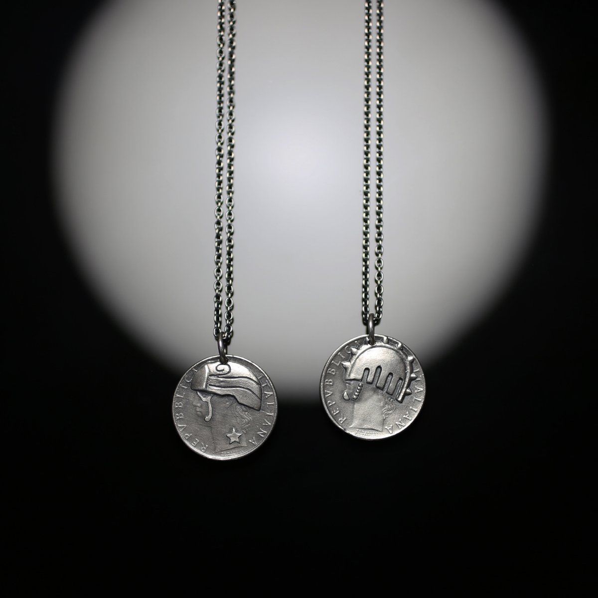 ジョジョの奇妙な冒険 黄金の風 コラボレーションアクセサリー ジョジョの奇妙な冒険 黄金の風×JAM HOME MADE