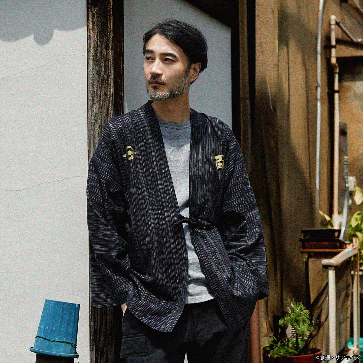 羽織1000円込み 機動戦士Zガンダム』と、大正二年創業の木綿織物の老舗、 宮田織物との