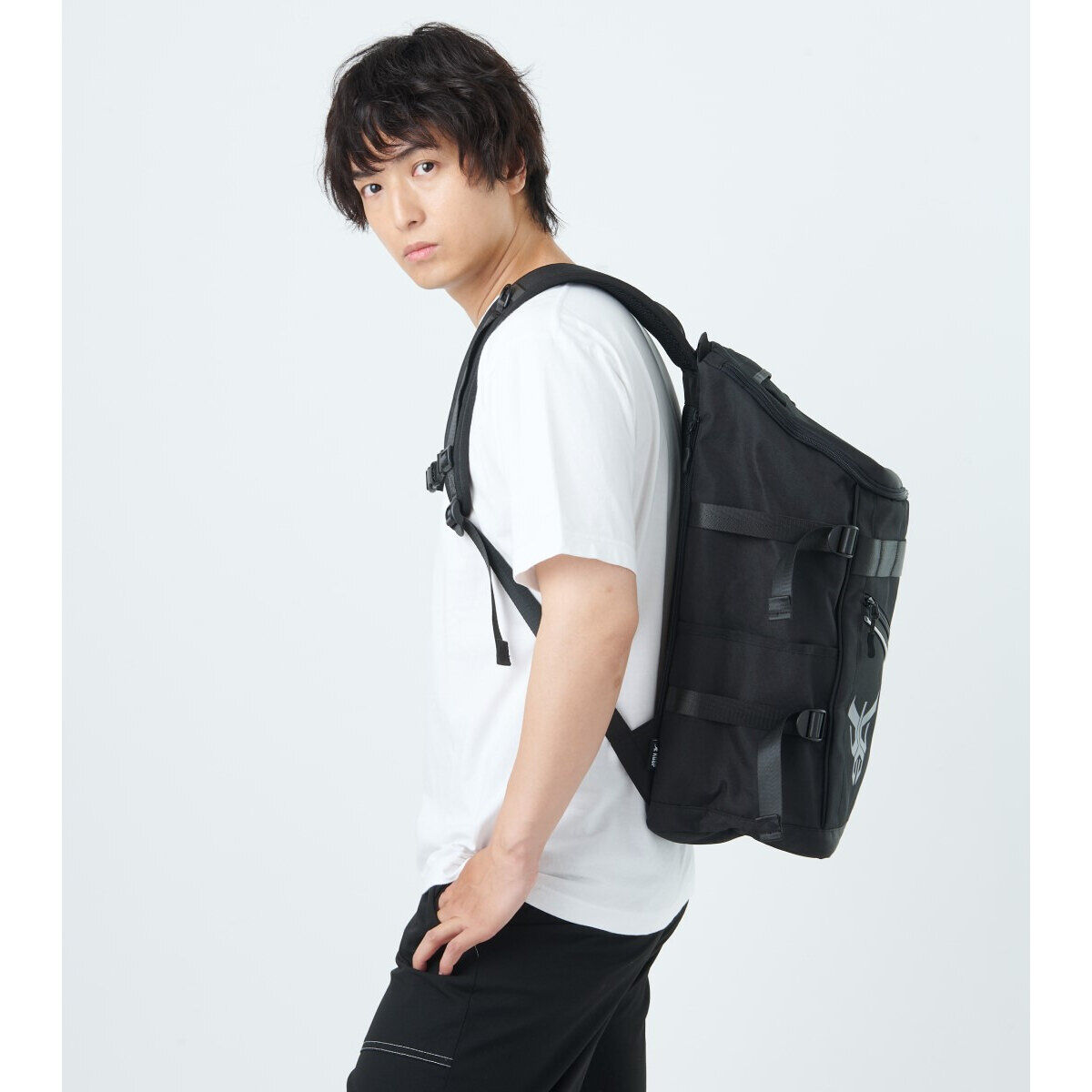 仮面ライダークウガ×KANGOL SPORT ボックス型リュック | 仮面ライダー