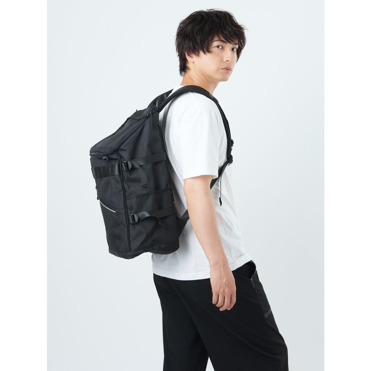 仮面ライダークウガ×KANGOL SPORT ボックス型リュック | 仮面