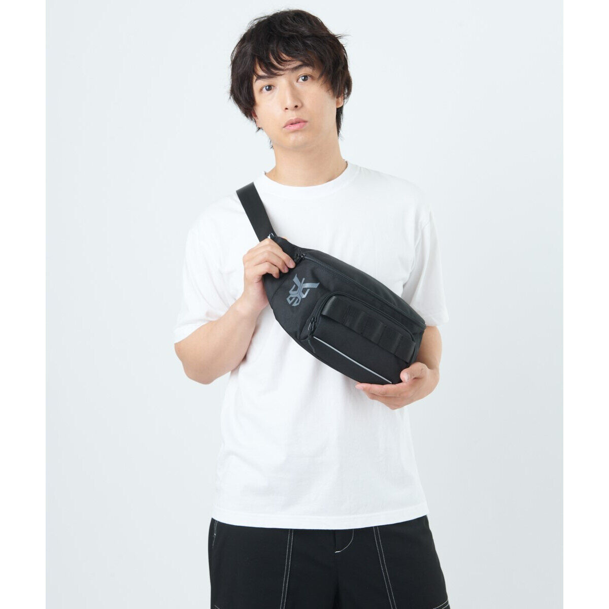 仮面ライダークウガ×KANGOL SPORT スリングバッグ | 仮面ライダー