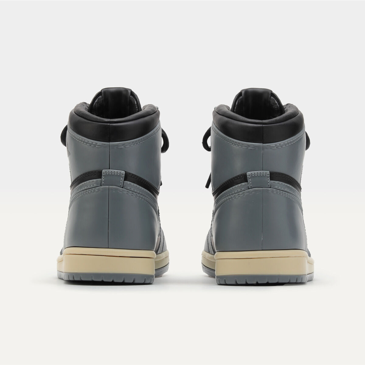 Nike Air Jordan 1 High 85 モデルキット Bandai Namco Air Jordan 1 Model Kit - JustFreshKicks