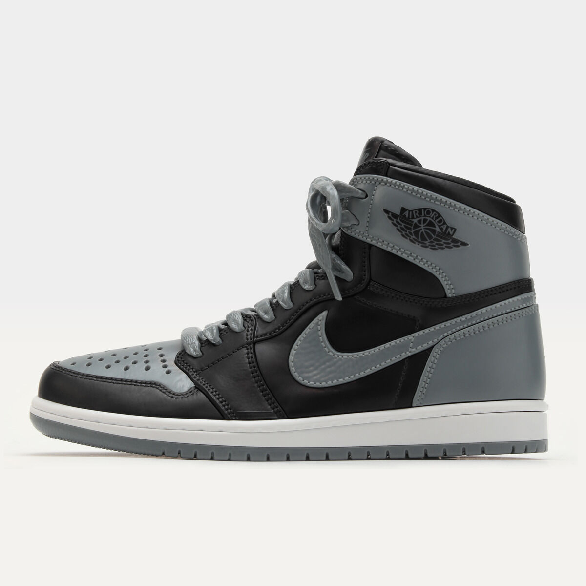 NIKE AIR JORDAN 1 HIGH 85 SHADOW AND REVERSE SHADOW MODEL