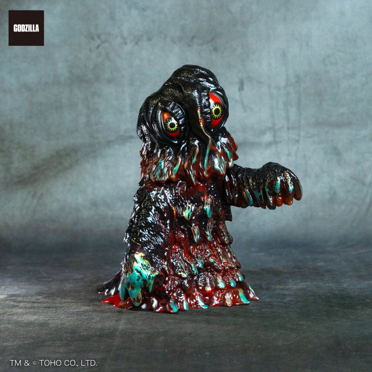 ヘドラのフィギュア 完全新規造形の「ヘドラ飛行形態 幼体付属」が追加された