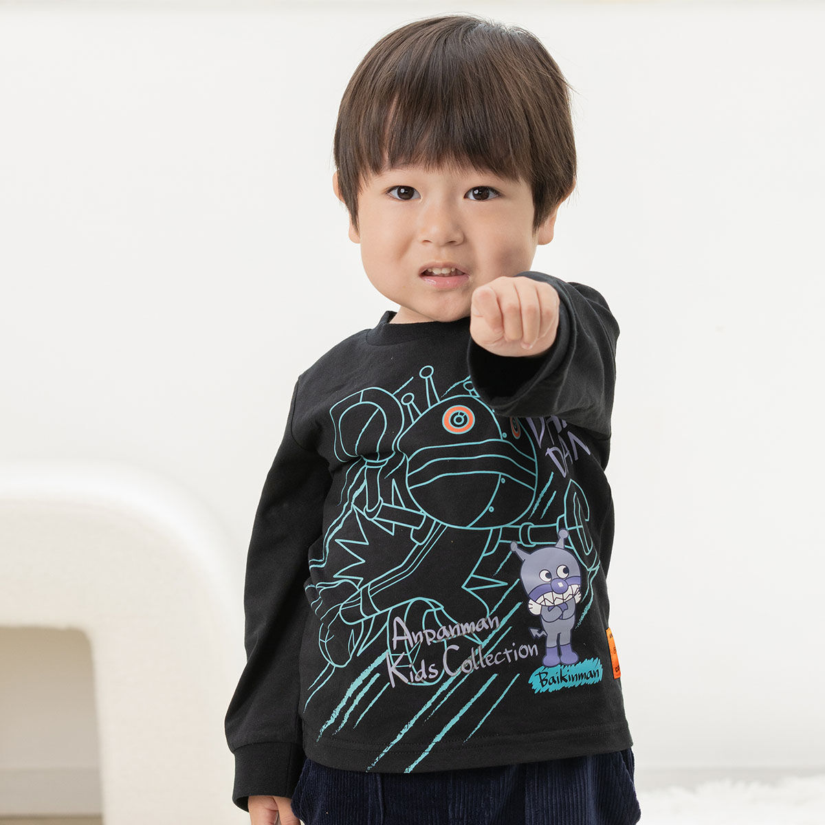 光るだだんだん!ばいきんまん長袖Tシャツ | それいけ！アンパンマン