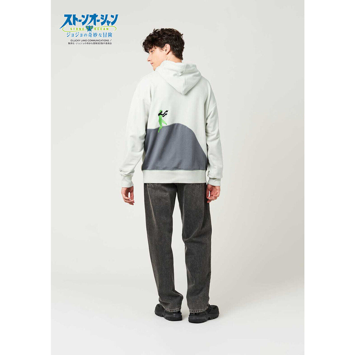 ジョジョの奇妙な冒険 グラニフ ヘブンズ・ドアー マウンテンパーカー