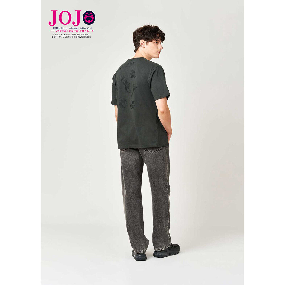 アニメ『ジョジョの奇妙な冒険 黄金の風』 グラニフ 半袖TシャツB