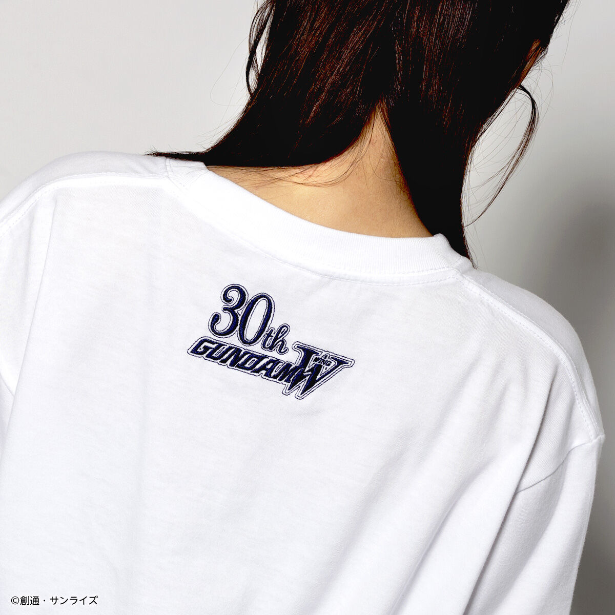 新機動戦記ガンダムW エピソードTシャツ EP1『少女が見た流星』ヒイロ・ユイ 新機動戦記ガンダムW エピソードTシャツ EP1 「少女が見た流星