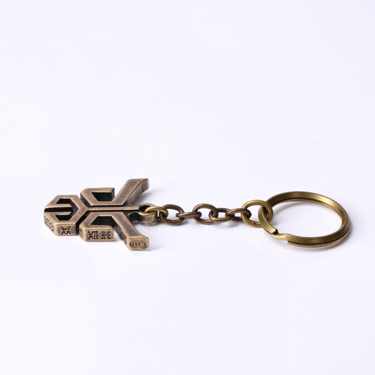 仮面ライダークウガ キーホルダー ゴールド古美風 | 仮面ライダー