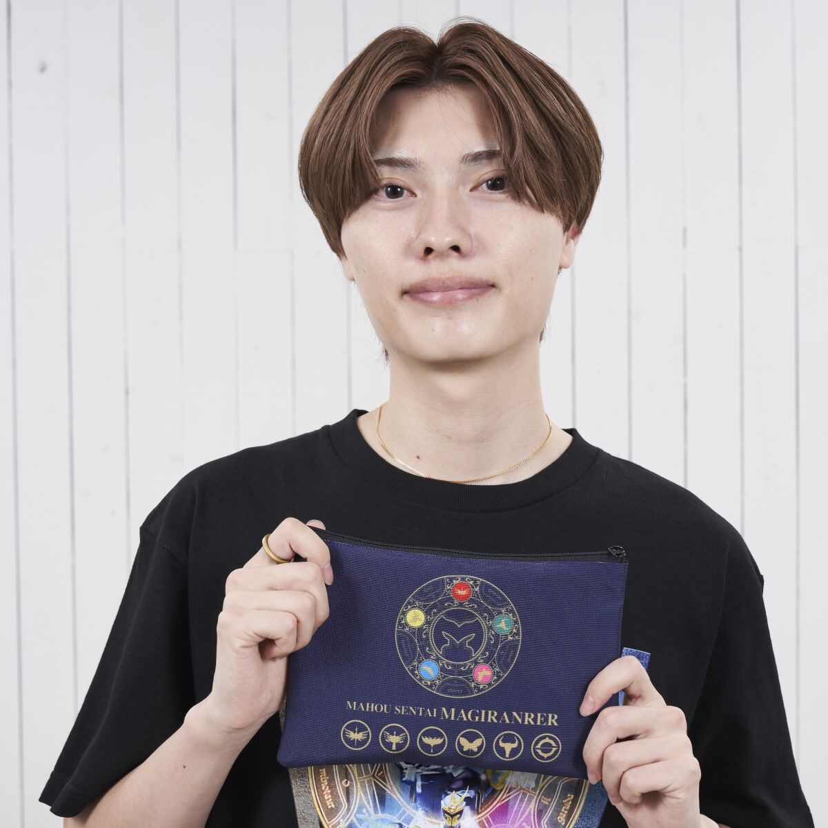 魔法戦隊マジレンジャー デフォルメ フラットポーチ | ファッション