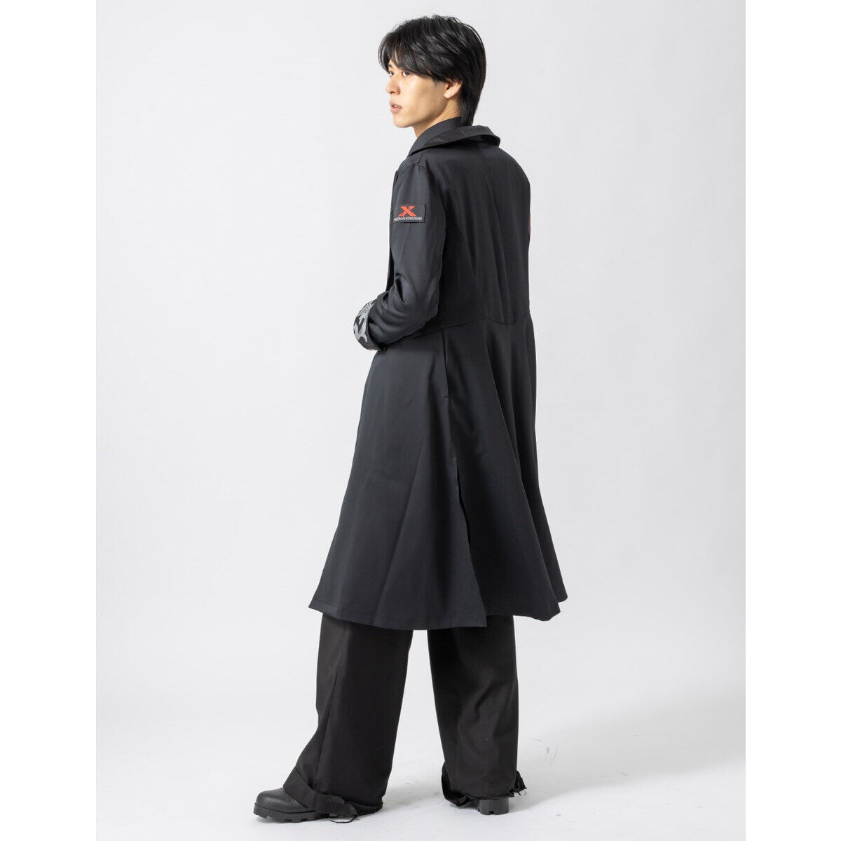 h.NAOTO◆HN＋DIE◆ロングコート ナンバーワン戦隊ゴジュウジャー×h.NAOTO クオン レッドクロスロング