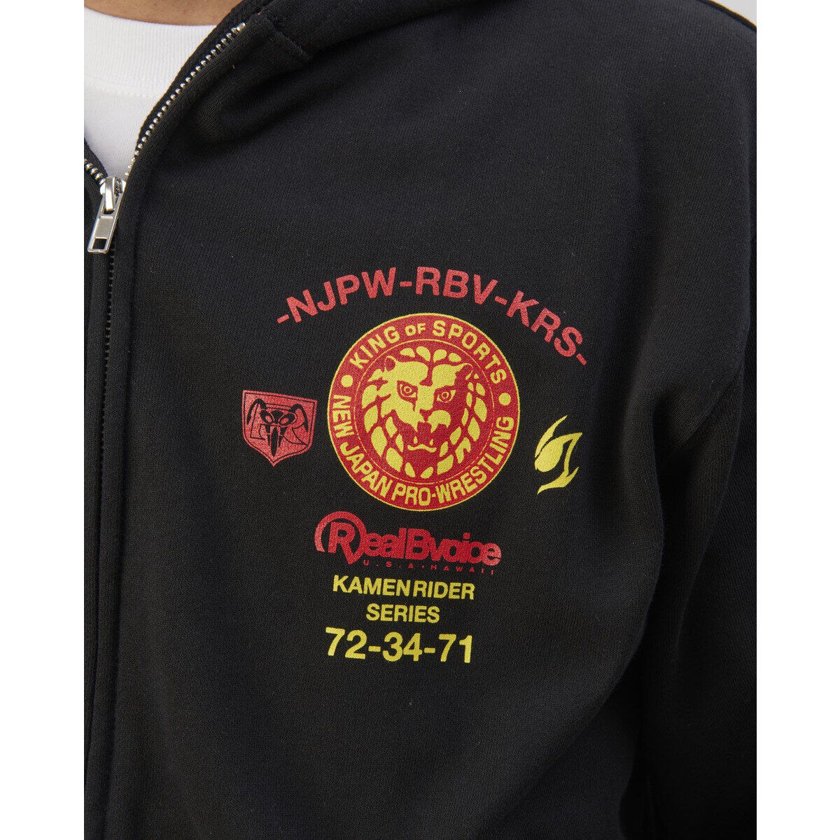 仮面ライダーシリーズ×新日本プロレス×RealBVoice ジップアップ