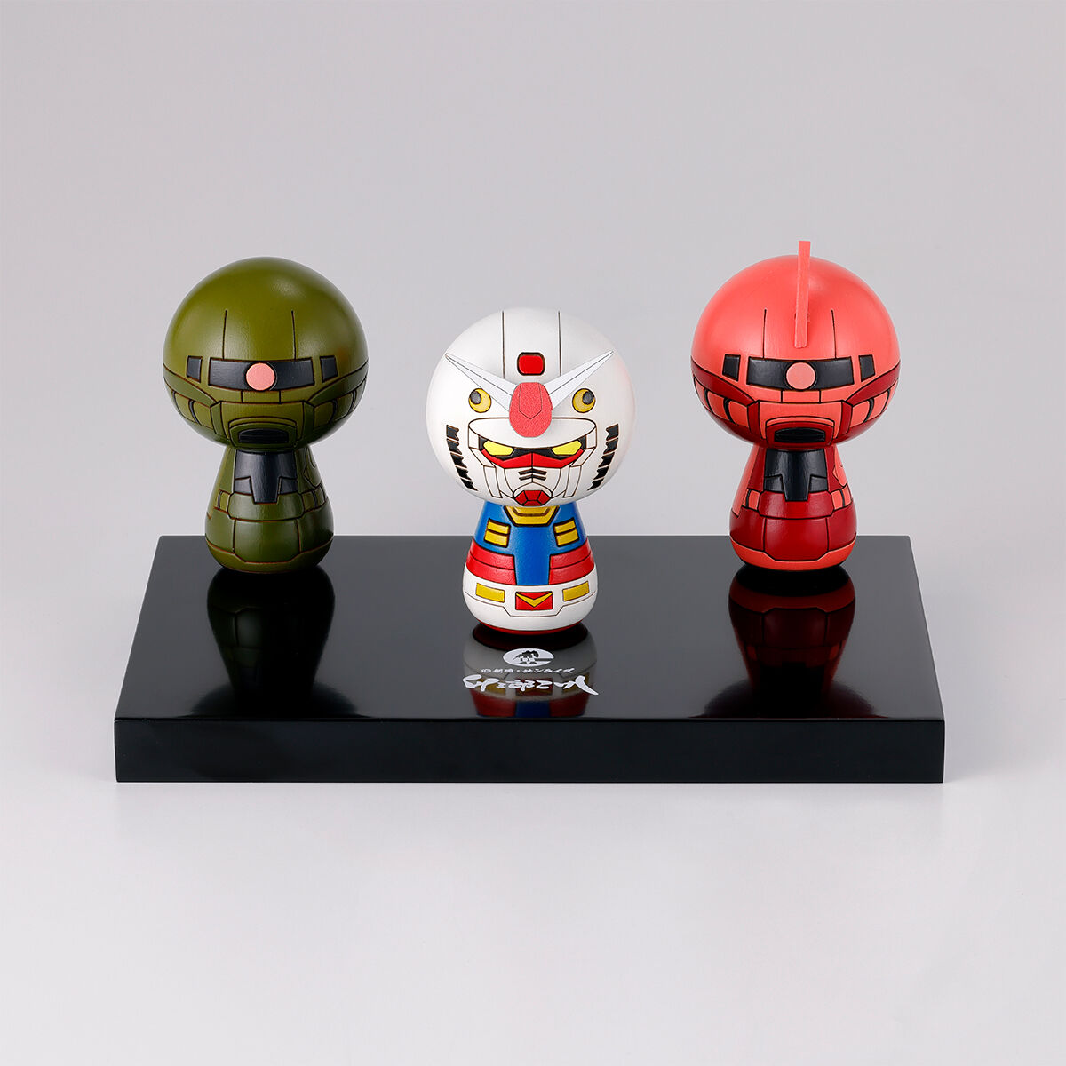 STRICT-G JAPAN『機動戦士ガンダム』卯三郎こけし 3体セット | 機動