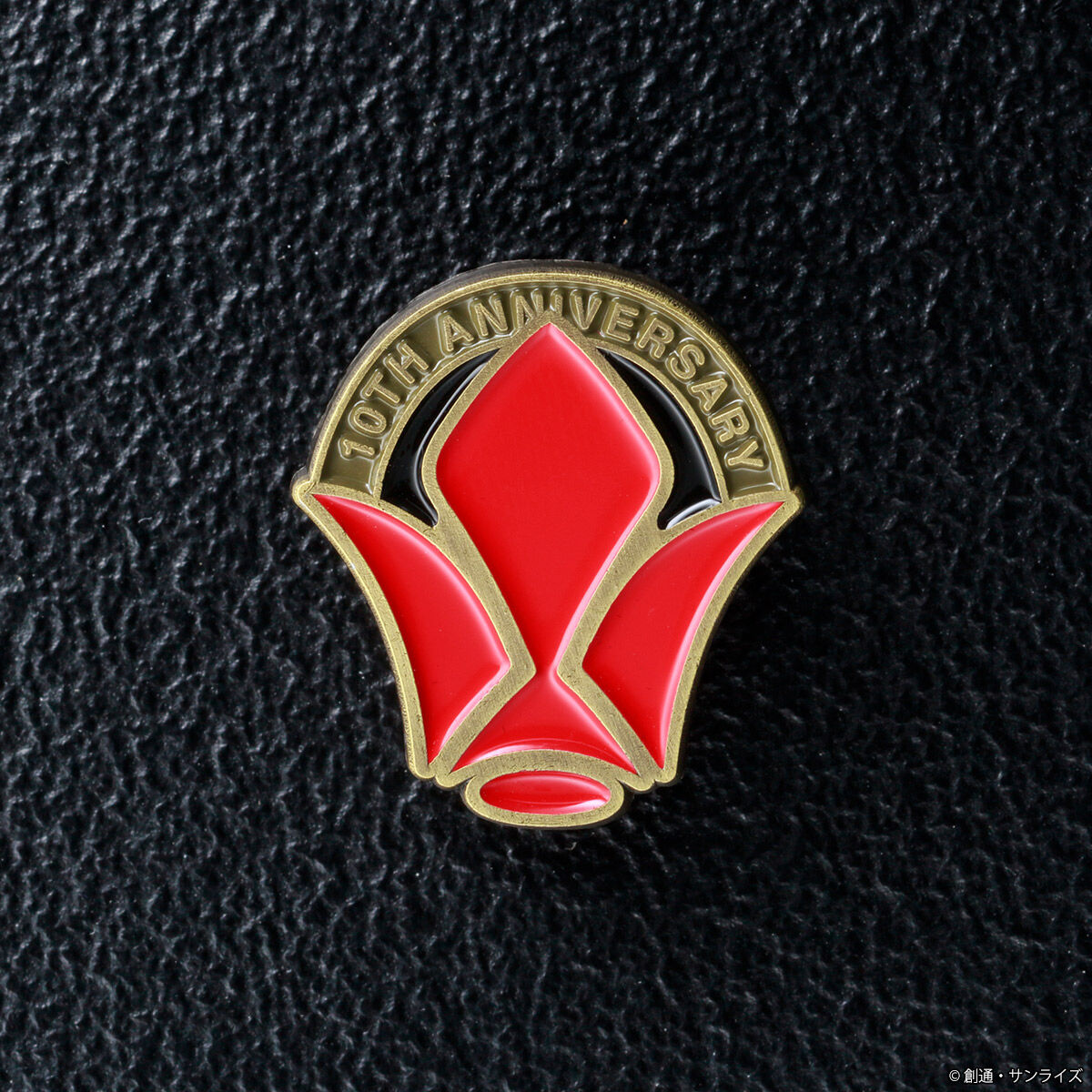 STRICT-G『機動戦士ガンダム 鉄血のオルフェンズ』10周年記念ピンズ