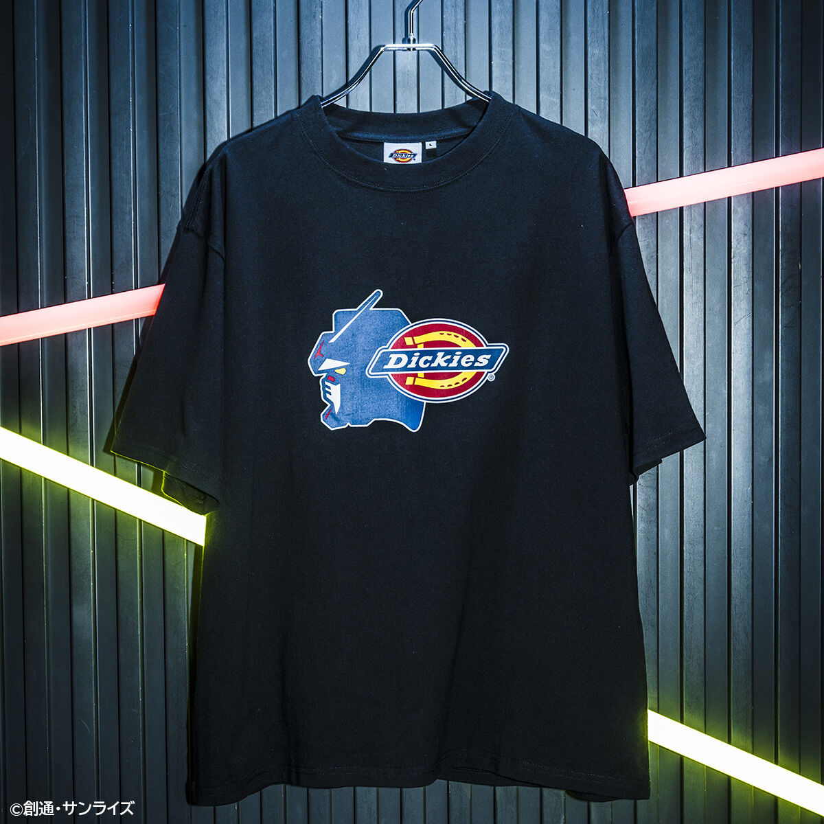 STRICT-G Dickies『機動戦士ガンダム』Tシャツ ブラック | 機動戦士