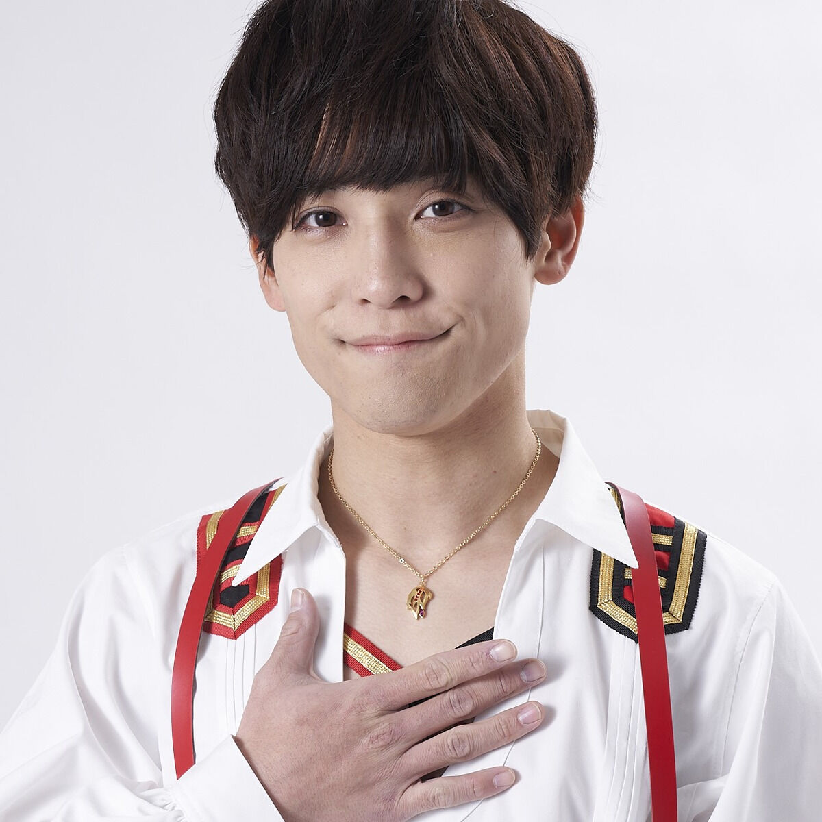 王様戦隊キングオージャー ギラ ネックレス | スーパー戦隊シリーズ