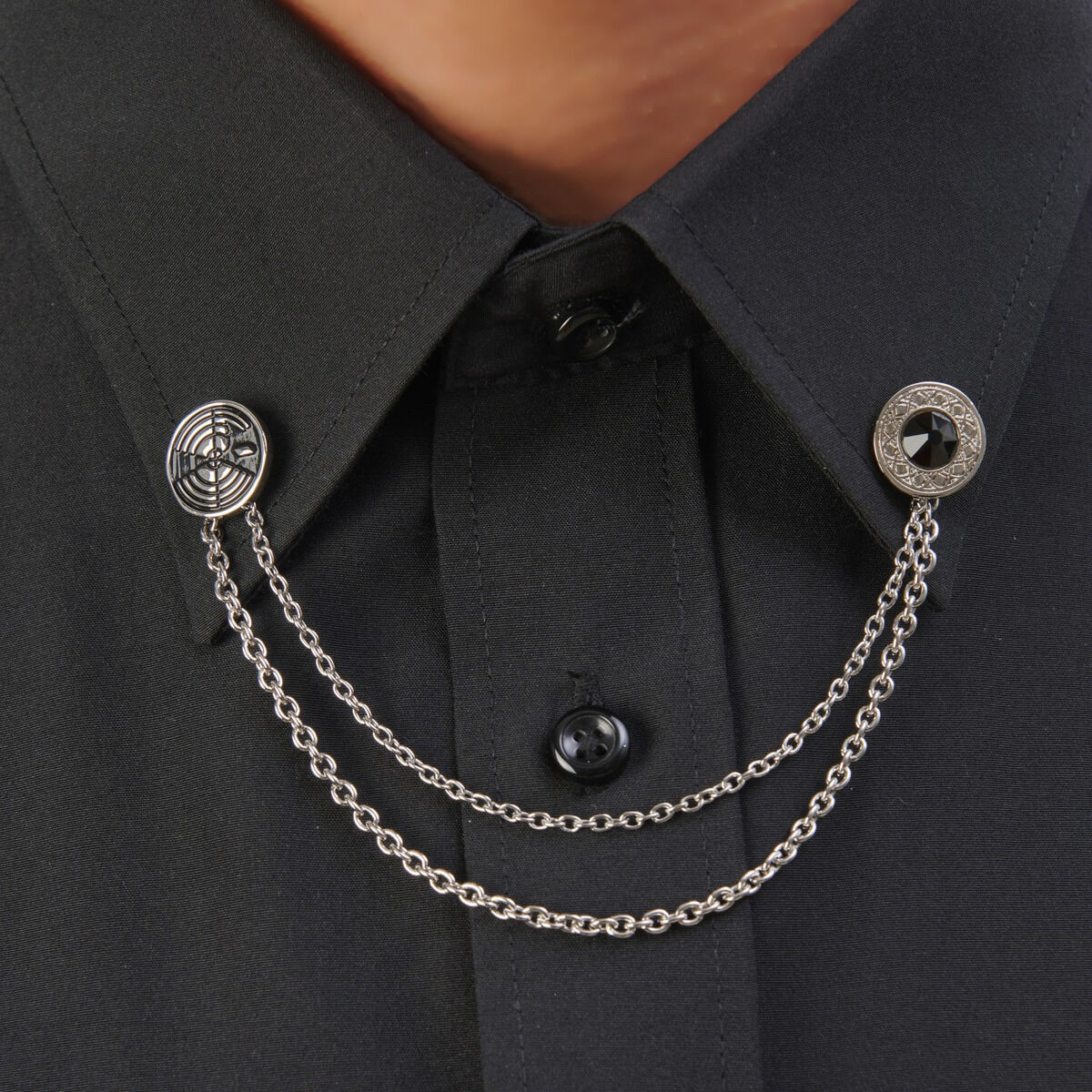 仮面ライダーゼッツ コードナンバー：スリー 襟ピン | 仮面ライダー