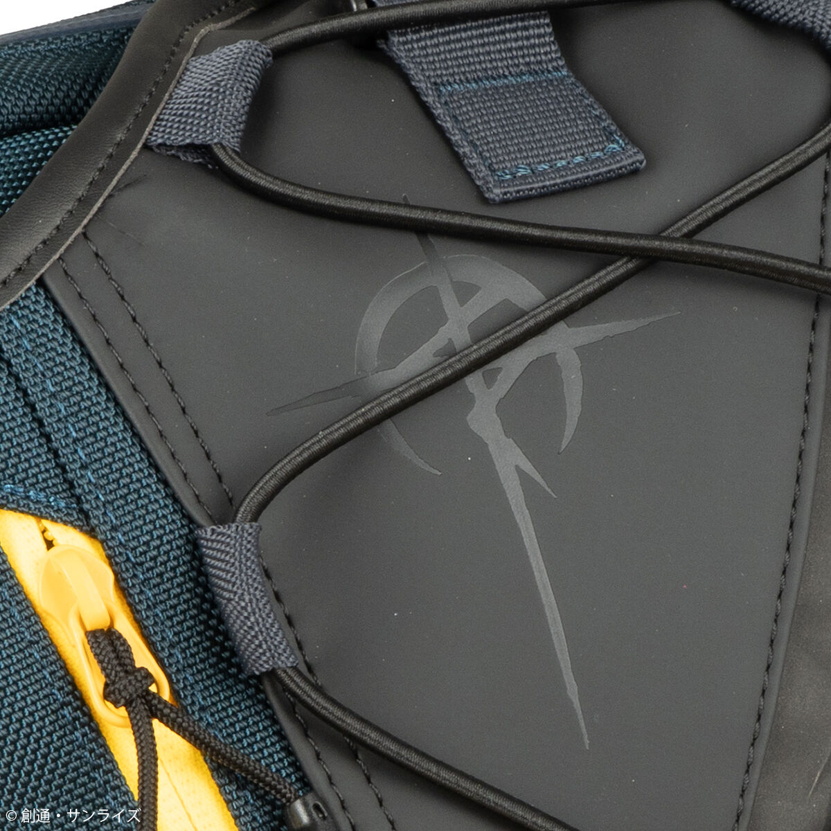 メ*ル様 STRICT-G KUSHITANI 閃光のハサウェイ ヒップバッグ STRICT-G KUSHITANI 閃光のハサウェイ ヒップバッグ - メルカリ