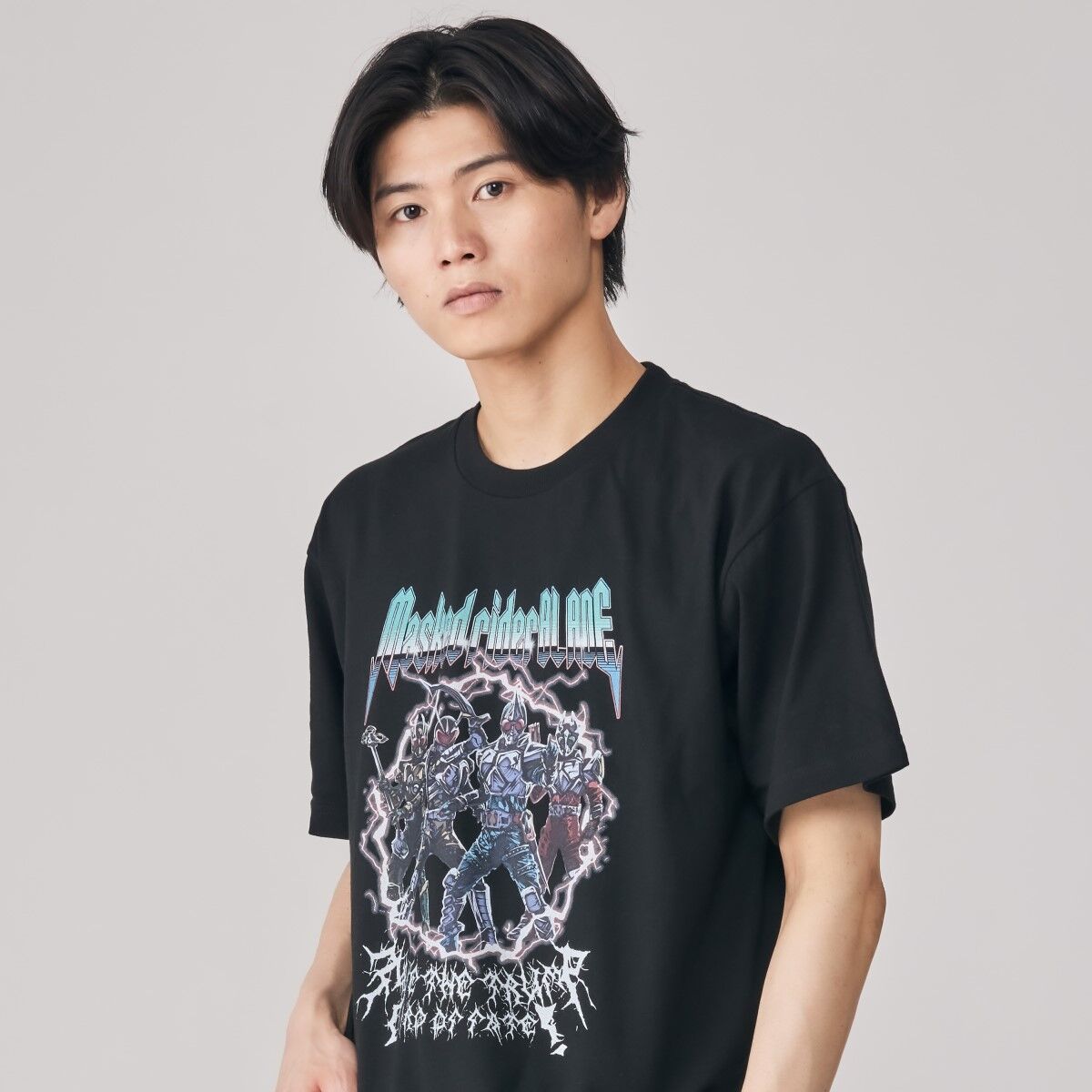 東映ヒーローTシャツ 仮面ライダー剣（ブレイド） アメコミ風デザイン