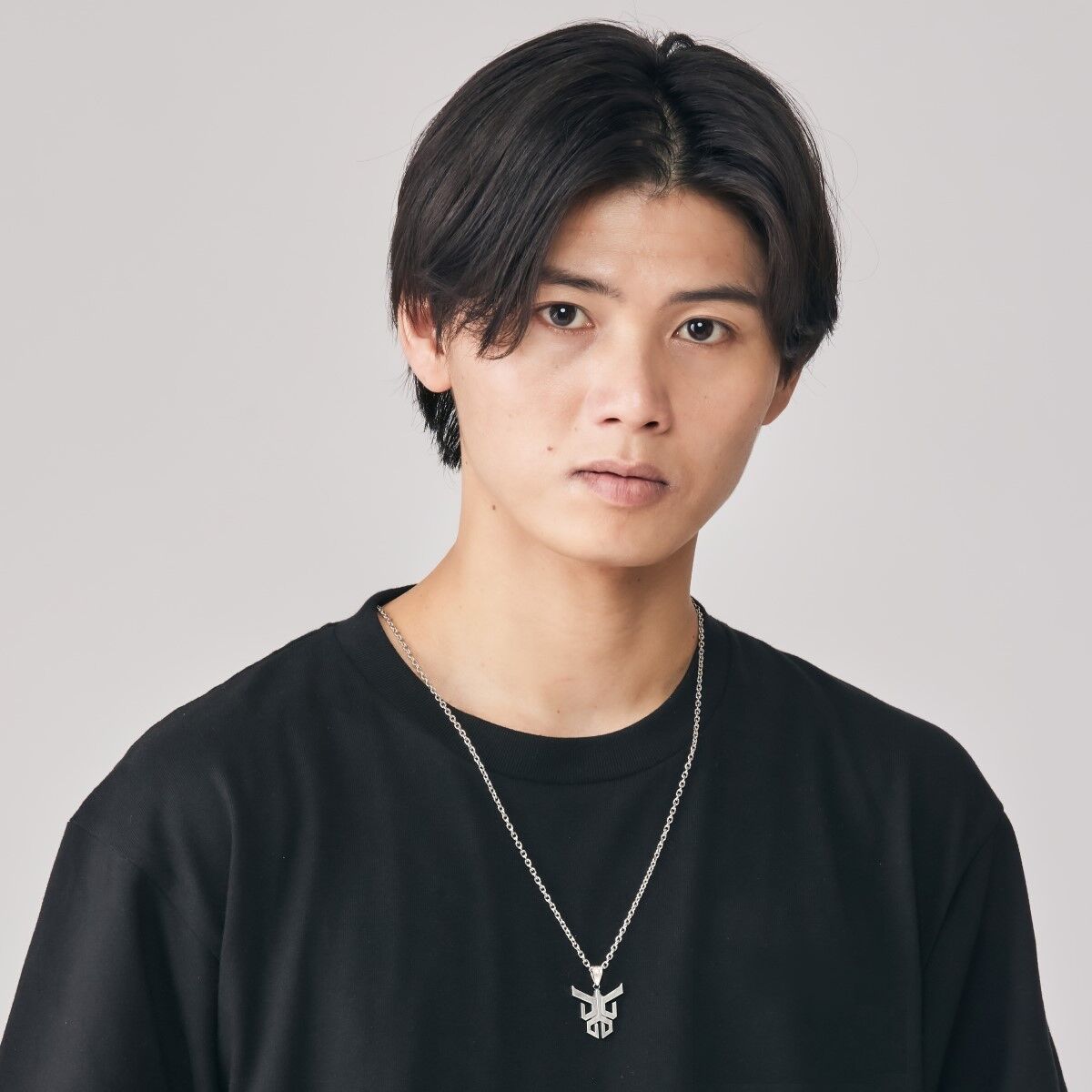 仮面ライダークウガ クウガマークモチーフ silverネックレス | 仮面