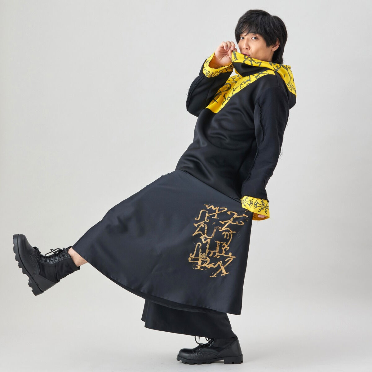 ナンバーワン戦隊ゴジュウジャー×h.NAOTO ゴジュウティラノ／暴神竜儀