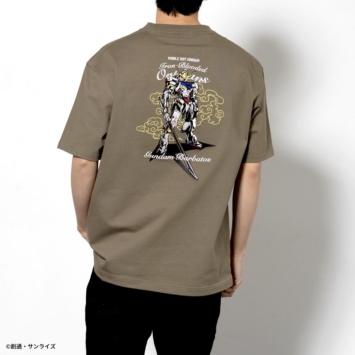 STRICT-G『機動戦士ガンダム 鉄血のオルフェンズ』刺繍Tシャツ