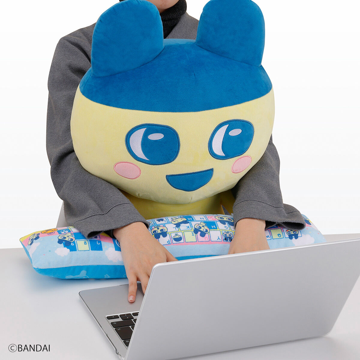 PCクッション まめっち | たまごっち 日用品・ステーショナリー
