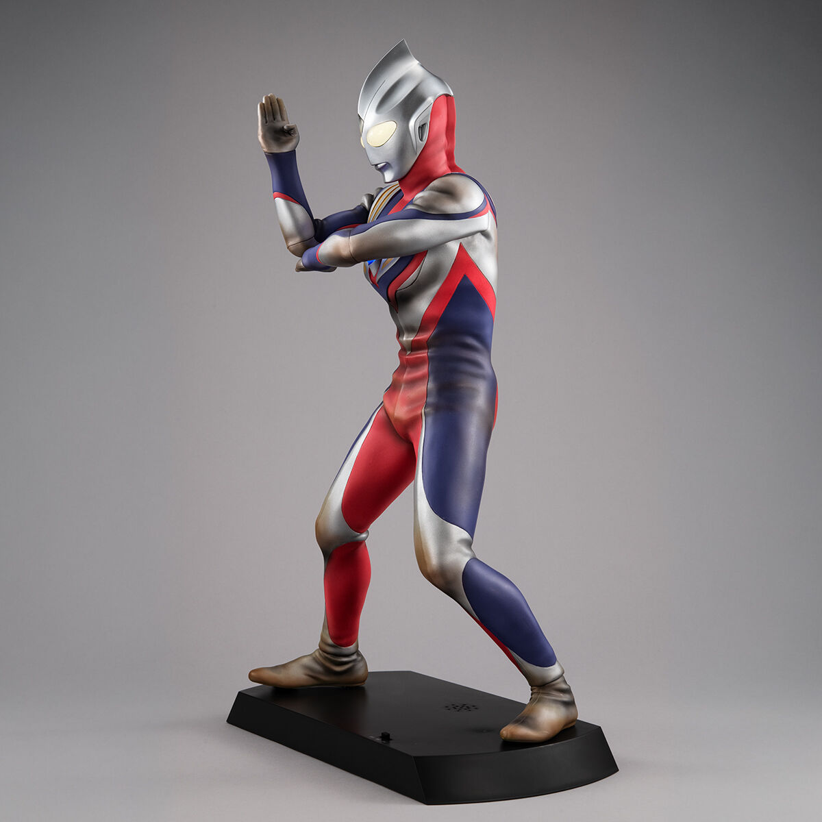 Ultimate Article ウルトラマンティガ（マルチタイプ）バトルイメージ