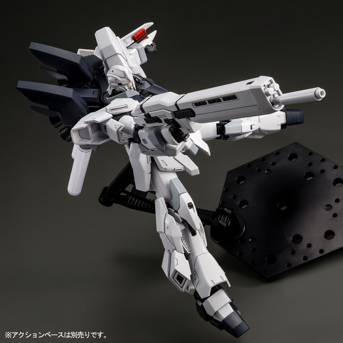 HG 1/144 シナンジュ・スタイン（ユニコーンVer．）【再販