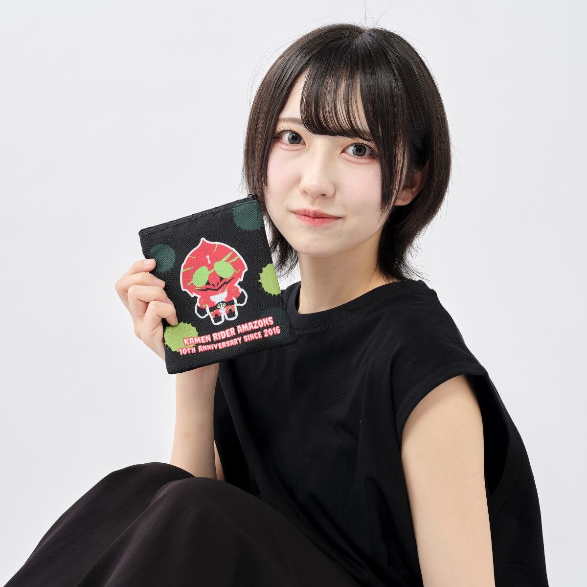 仮面ライダーアマゾンズ 10周年記念 デフォルメ ミニポーチ | 仮面