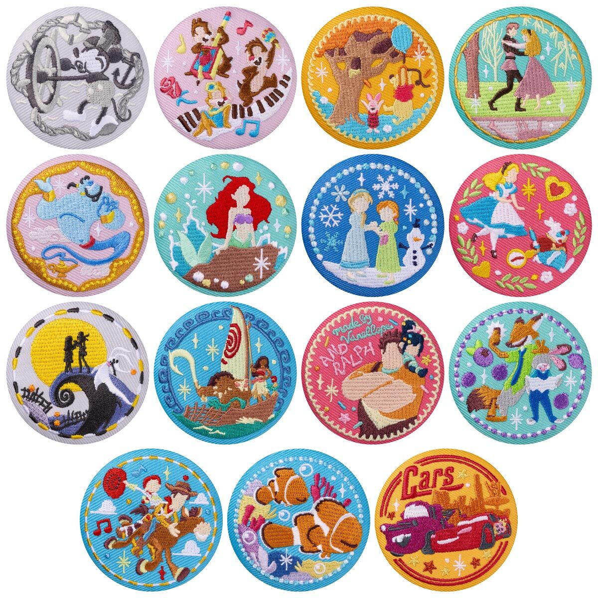 Disney Characters 刺繍缶バッジビスケット3(12個入) | ディズニー