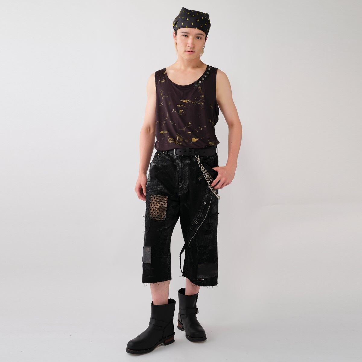 h.naoto スネークグラフィック　アシンメトリータンクトップ 角醒ハンター オメガホーン×h.NAOTO 砕厄のゲンノウ クラッシュタンク