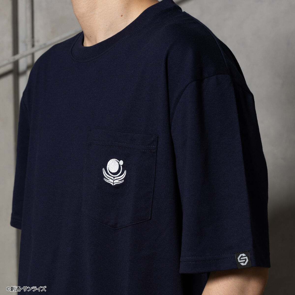 STRICT-G BASIC『機動戦士ガンダムSEED』ポケット付き刺繍Tシャツ 地球
